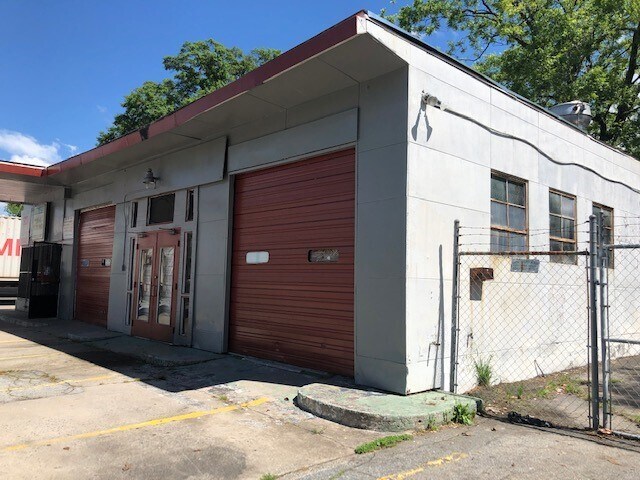 More Photos Of 669 Pryor St, Atlanta General Retail For Sale