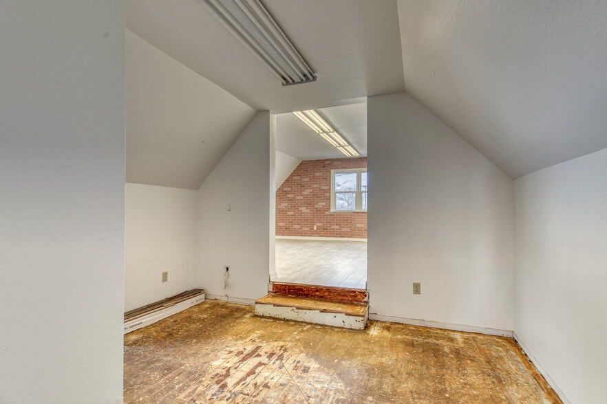 More Photos Of 235 W Idaho Ave, Ontario Office Residential For Sale