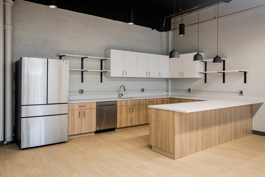 More Photos Of 1401-1413 Vermont St, Detroit Loft Creative Space For Lease