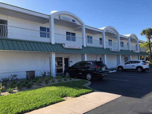 More Photos Of 1615 14th Ave, Vero Beach Medical For Sale