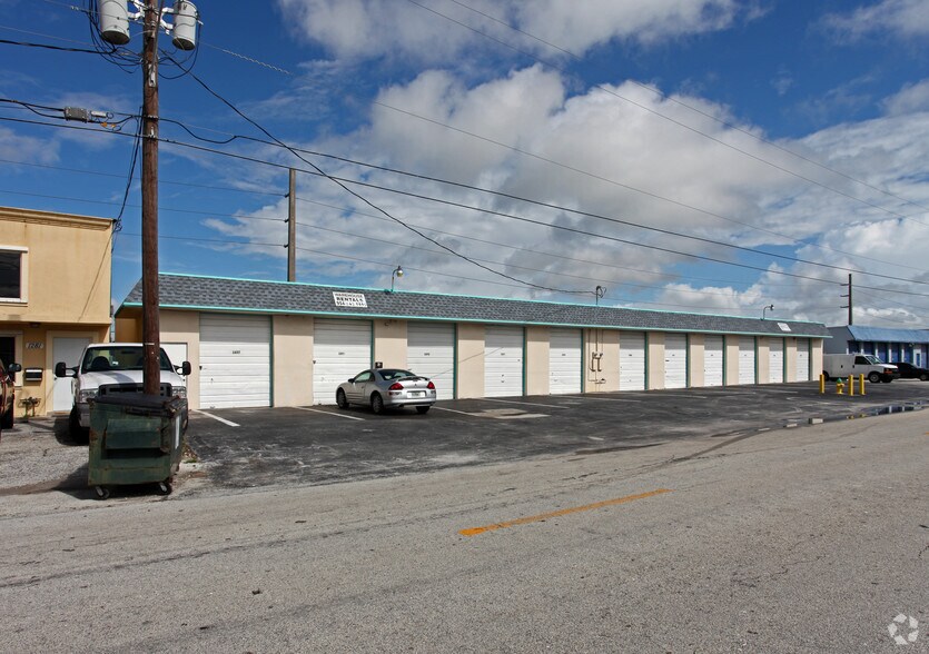 More Photos Of 1257-1277 SW 1st Way, Deerfield Beach Self Storage For Lease