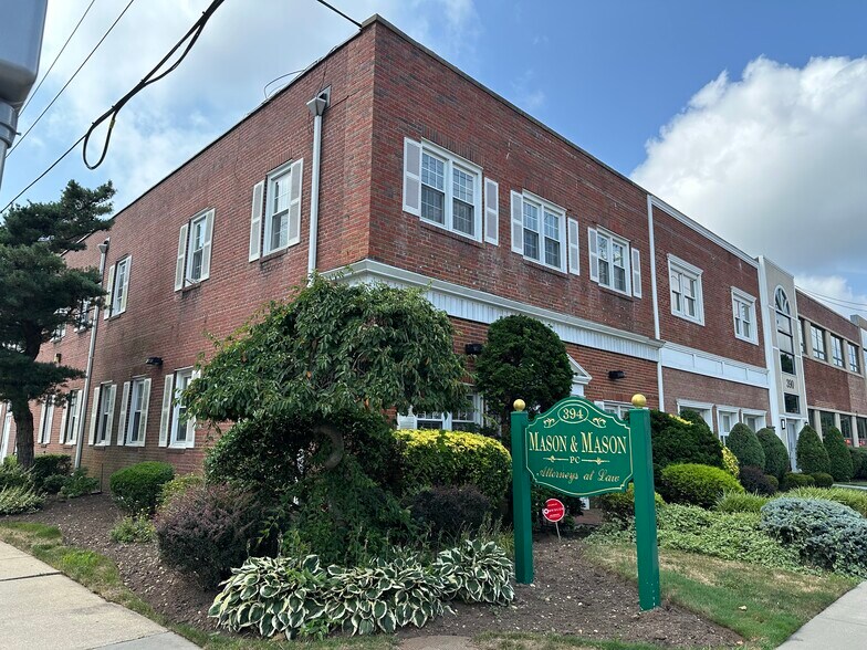 Primary Photo Of 394 Old Country Rd, Garden City Office For Sale