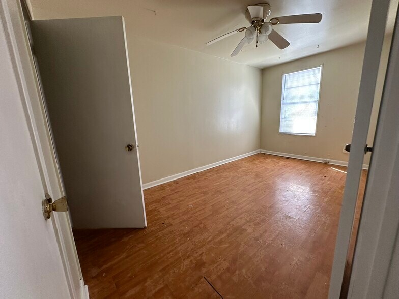 More Photos Of 555 E Boyd Dr, Baton Rouge Multifamily For Sale