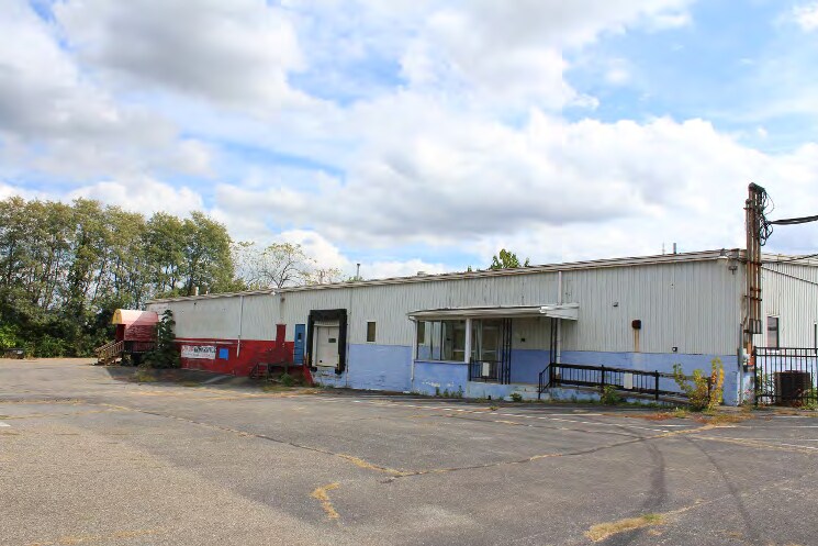 More Photos Of 1011 Route 22, Phillipsburg Showroom For Sale