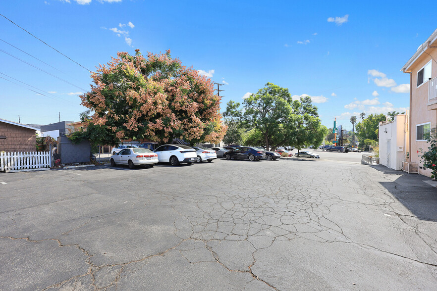 More Photos Of 1513-1515 Colorado Blvd, Los Angeles Apartments For Sale