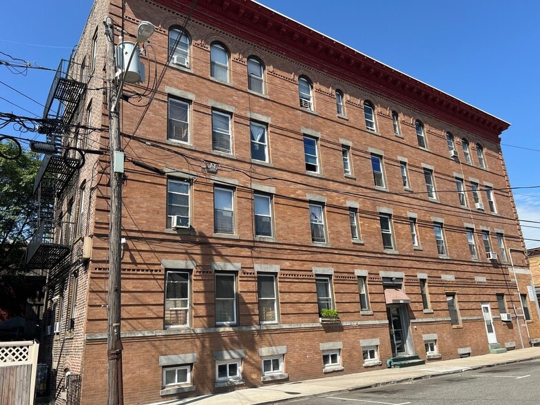More Photos Of 5517 Grant Pl, West New York Apartments For Sale