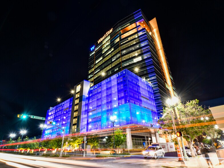 More Photos Of 601 N Mesa St, El Paso Office For Sale