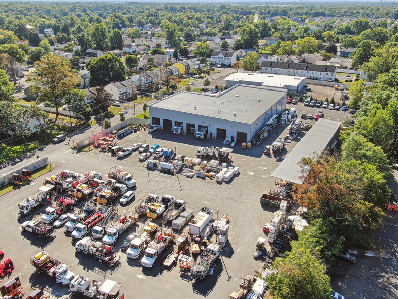 More Photos Of 201 Wilton Ave, Middlesex Flex For Lease