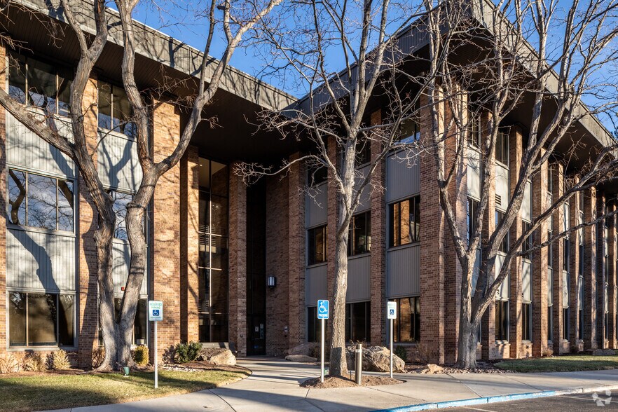 More Photos Of 1526 Cole Blvd, Lakewood Office For Lease