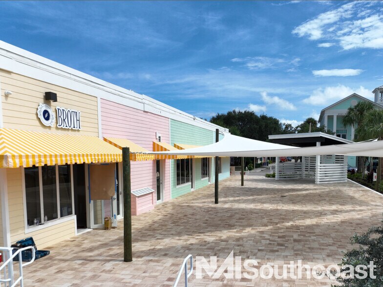 More Photos Of 1939 NE Jensen Beach Blvd, Jensen Beach Storefront Retail Office For Lease