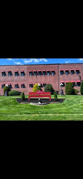 More Photos Of 84 Park Ave, Flemington Office For Lease