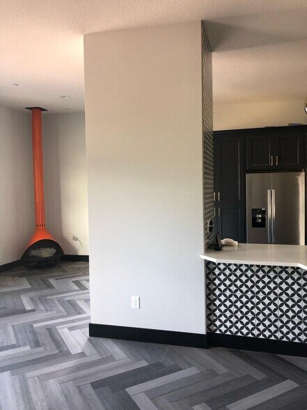 More Photos Of 3533 NE Everett St, Camas Restaurant For Sale