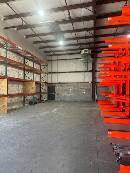 More Photos Of 161 Commerce Rd, Boynton Beach Warehouse For Sale