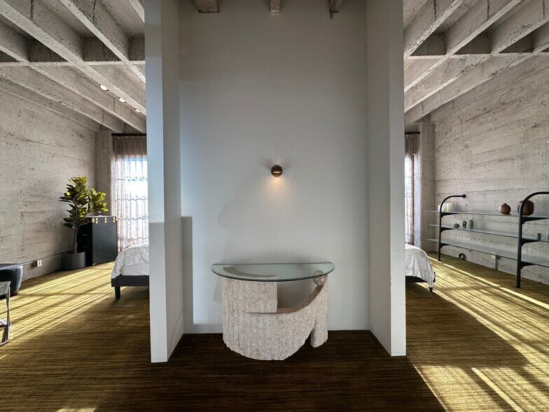 More Photos Of 30 Sheridan St, San Francisco Office For Sale