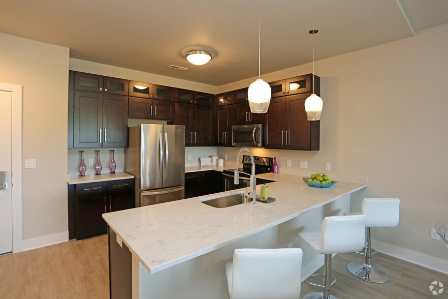 More Photos Of 4175 N Oakland Ave, Shorewood Multifamily For Sale