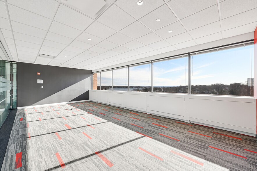 More Photos Of 1266 E Main St, Stamford Office For Lease