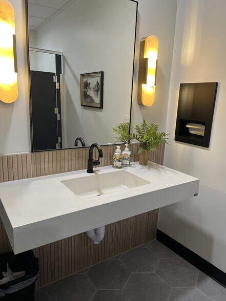 More Photos Of 601 Cascade Pointe Ln, Cary Office For Sale