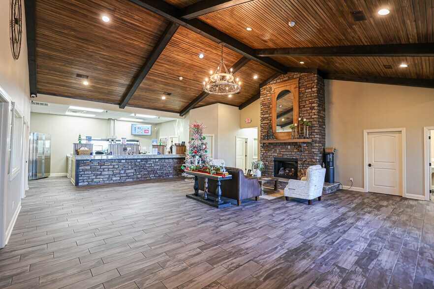 More Photos Of 1105 Octane Dr, Murray Office For Sale