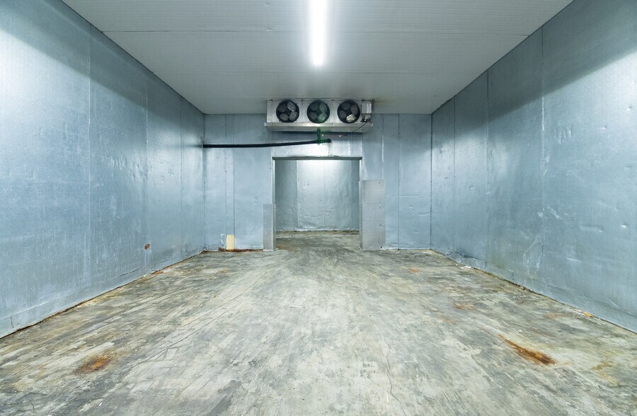 More Photos Of 506 Stanford Ave, Los Angeles Food Processing For Lease