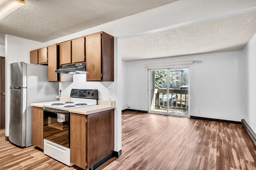More Photos Of 226 W Broadway St, Goldendale Apartments For Sale
