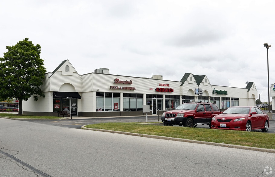 Primary Photo Of 6638-6650 Centers Dr, Holland Freestanding For Lease