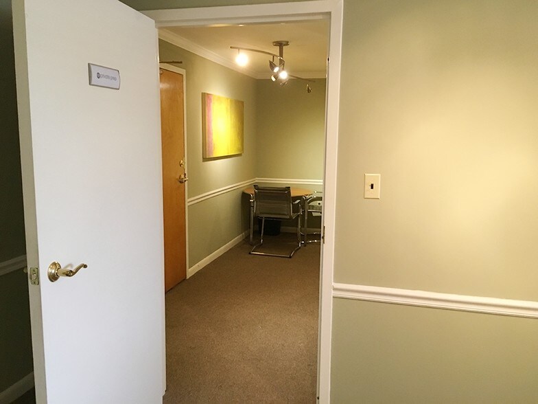 More Photos Of 4405 East West Hwy, Bethesda Office For Lease