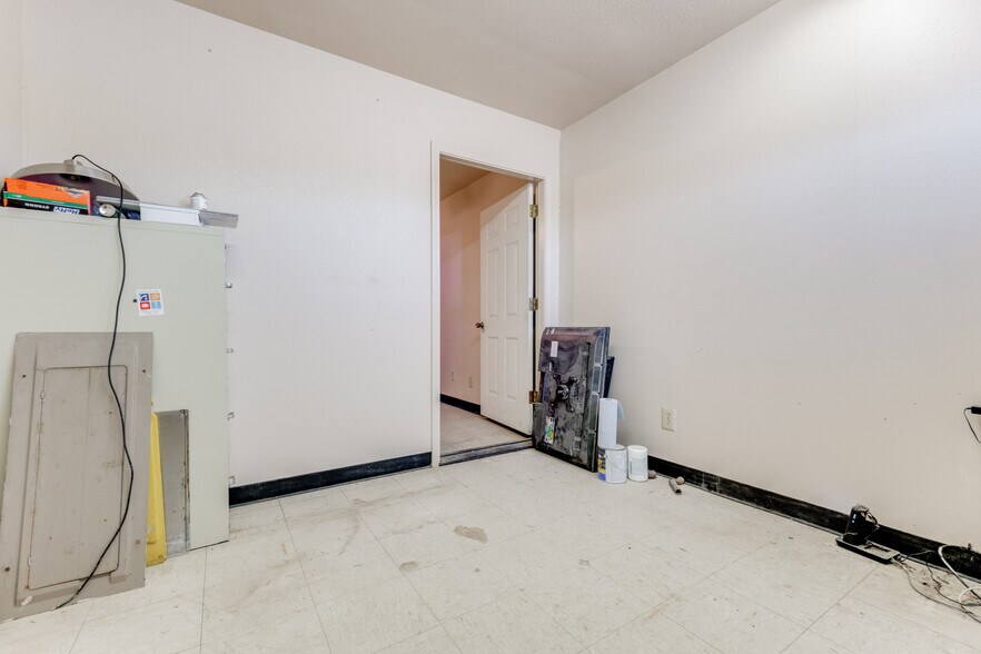 More Photos Of 8794 HWY 83, Briscoe General Retail For Sale
