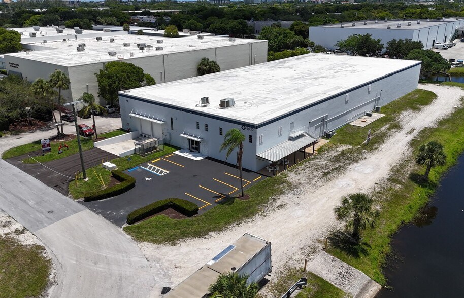 More Photos Of 6630 NW 16th Ter, Fort Lauderdale Warehouse For Sale