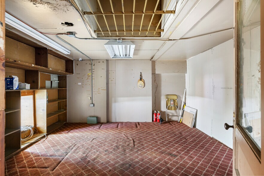 More Photos Of 2640-2650 Mission St, San Francisco Storefront For Sale