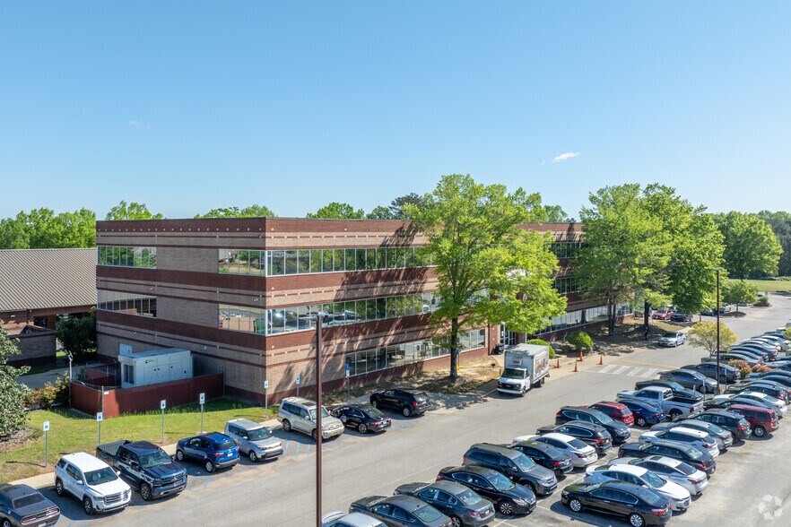 More Photos Of 201 Technacenter Dr, Montgomery Office For Sale
