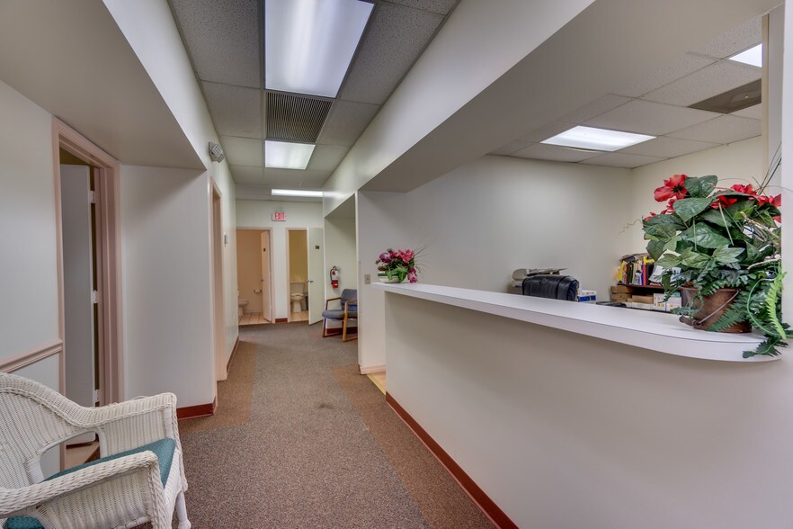 More Photos Of 1202 E Silver Star Rd, Ocoee Medical For Sale