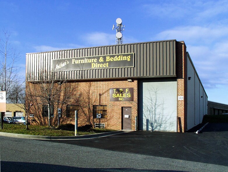 More Photos Of 3404 Sharp St, Landover Warehouse For Lease