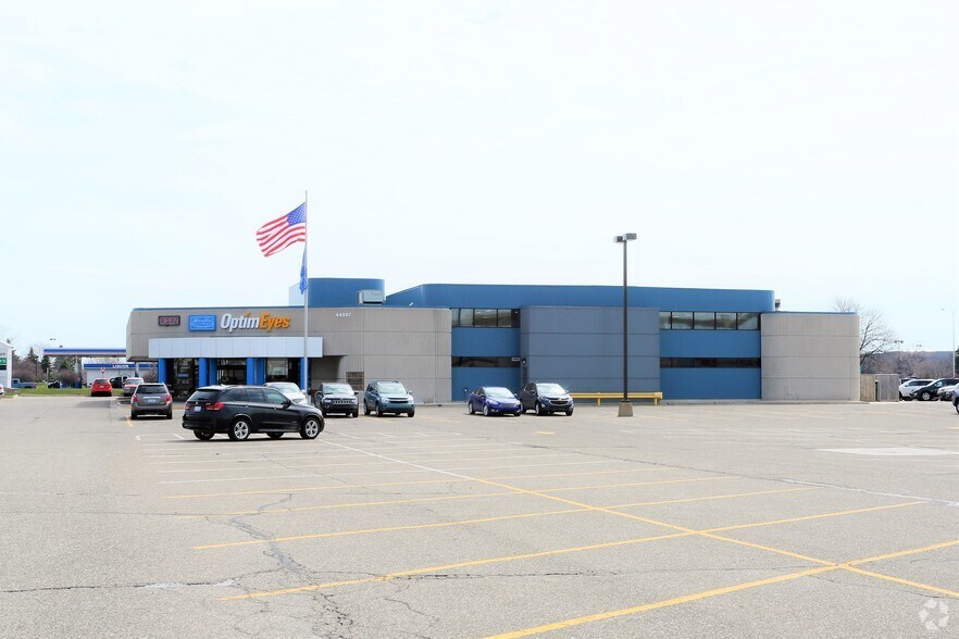 More Photos Of 44987 Schoenherr Rd, Sterling Heights Freestanding For Sale