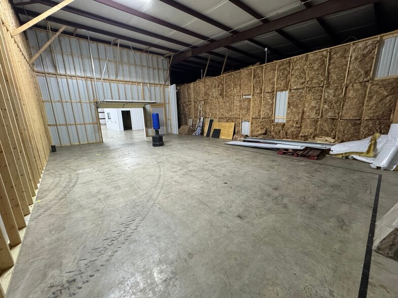 More Photos Of 3178 US-127 Hwy, Liberty Industrial For Sale
