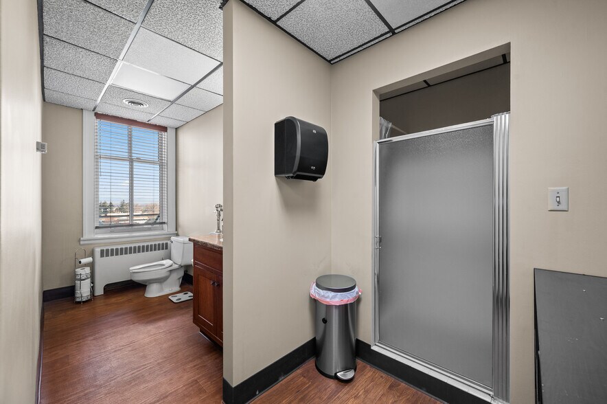 More Photos Of 24 W 6th Ave, Helena Office For Lease