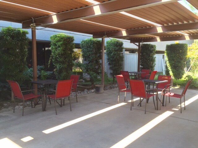 More Photos Of 1310 E Shaw Ave, Fresno Unknown For Lease