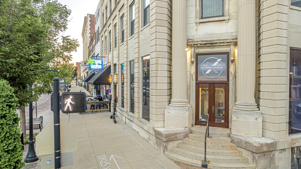 More Photos Of 528 Main St, Evansville Office For Sale