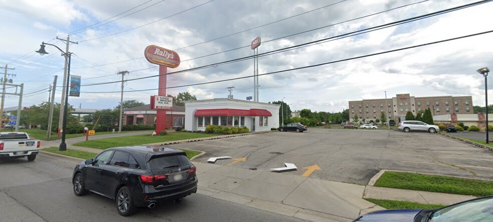 More Photos Of 1939 Stringtown Rd, Grove City Fast Food For Lease