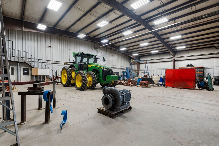 More Photos Of 2765 Fairgrounds Rd, American Falls Distribution For Sale