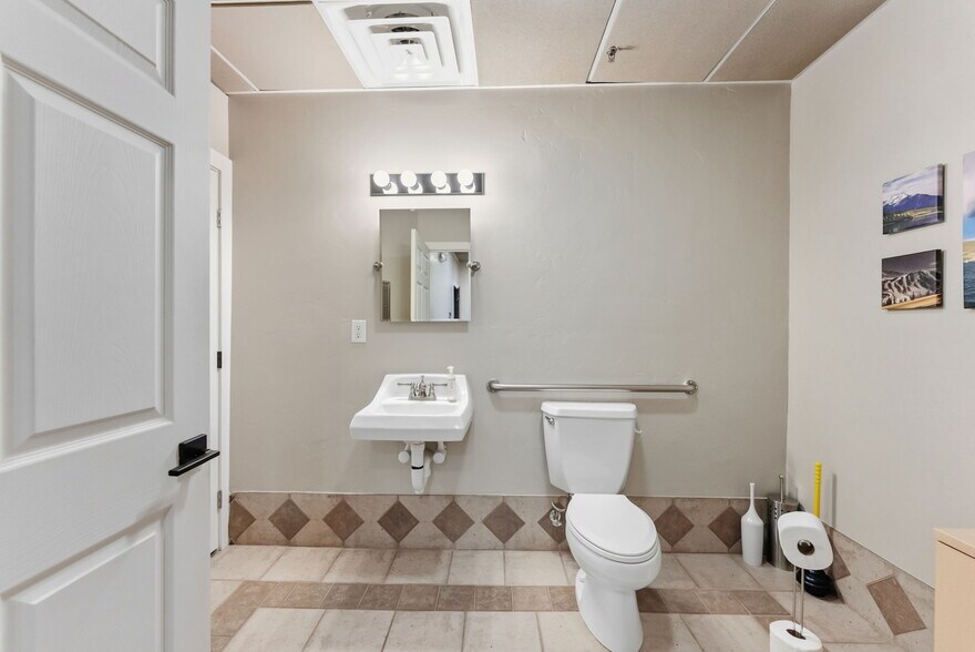 More Photos Of 60 Main St, Frisco Office For Sale