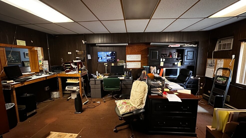 More Photos Of 723 Rt 57, Stewartsville Industrial For Sale