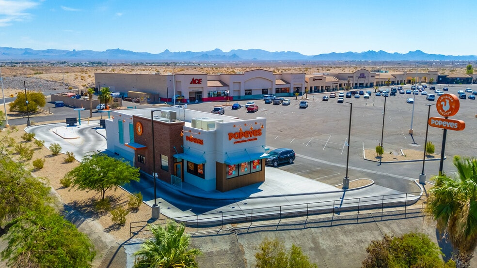 More Photos Of 2350 Miracle Mile, Bullhead City General Retail For Sale