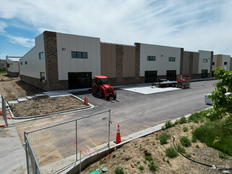 More Photos Of 4530 Venture Dr, Johnstown Industrial For Sale