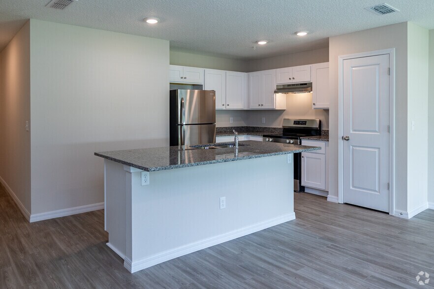 More Photos Of 9612 Hood Rd, Jacksonville Apartments For Sale