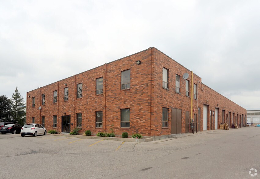 More Photos Of 13 Holland Dr, Caledon Warehouse For Lease