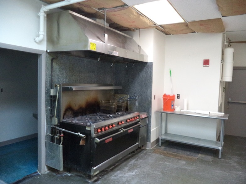 More Photos Of 35 W Brook St, Manchester Lodge Meeting Hall For Sale