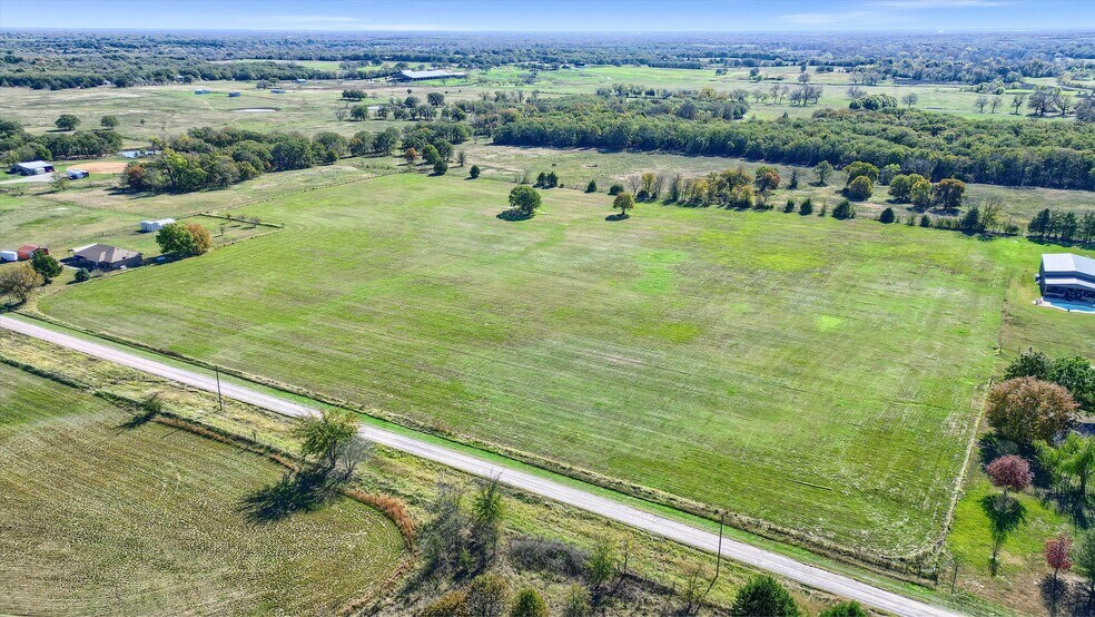 More Photos Of TBD Cedar Crest, Collinsville Land For Sale