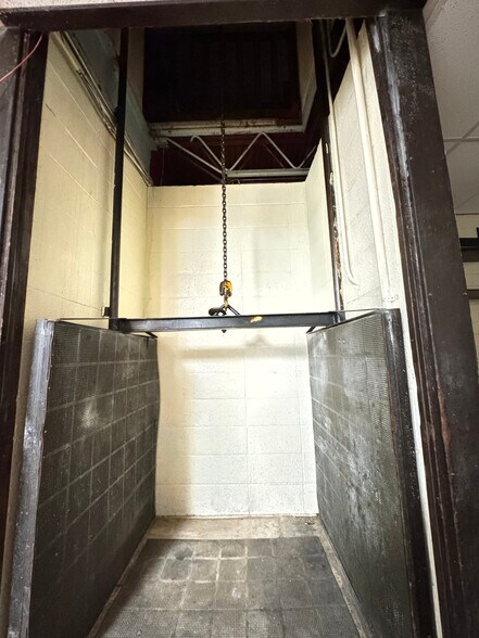 More Photos Of 221 W Randolph Ave, Enid Restaurant For Lease