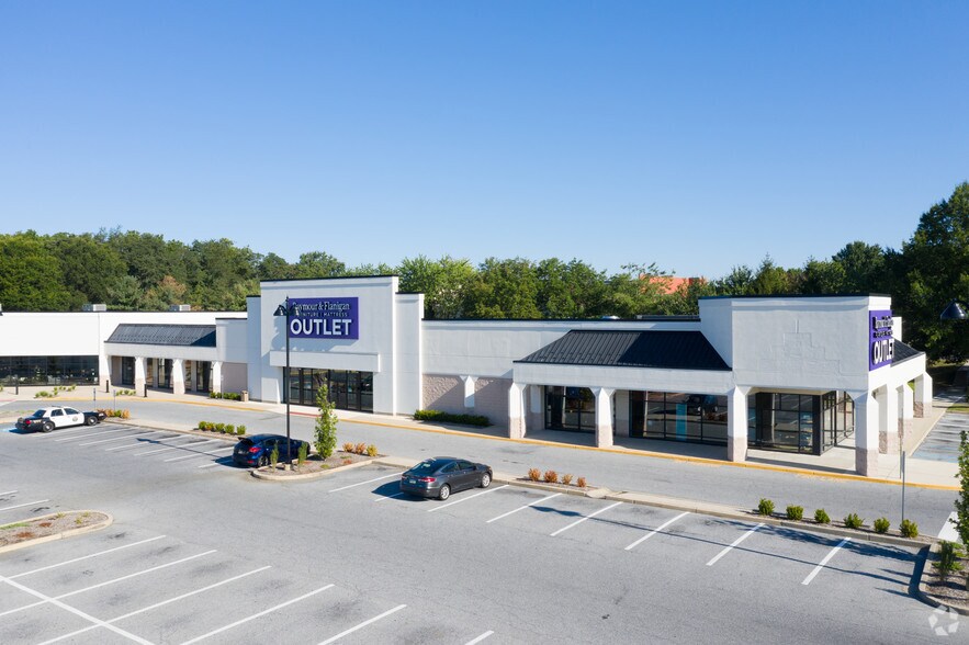 More Photos Of 515 Route 73 S, Marlton Unknown For Lease