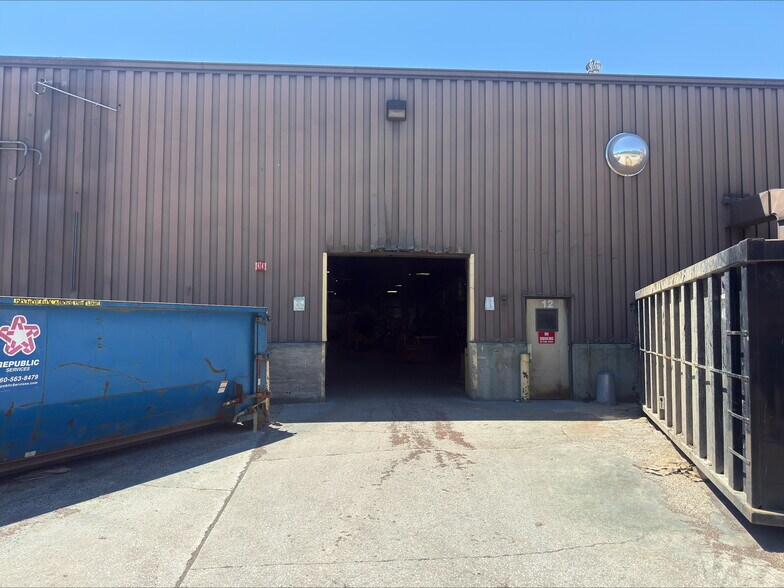 More Photos Of 232 W Pearl St, Jonesboro Industrial For Sale